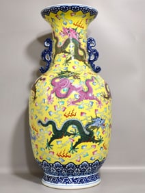 A Exquisite Yellow Glazed Dragon Pattern Double-Ears Vase