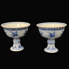 A Exquisite Blue and White Auspicious Beast Pattern Cup