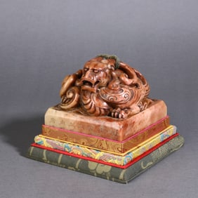 A Exquisite Shoushan Stone Dragon Pattern Seal