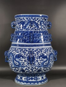 A Exquisite Blue and White Lotus Dragon Pattern Vase