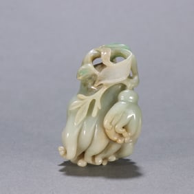 A Rare Jadeite Buddha's Hand Ornament