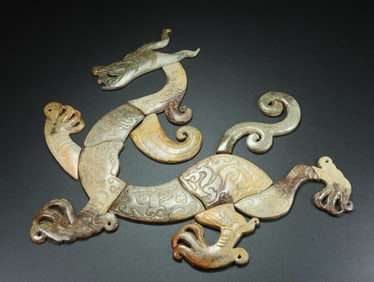 Hetian Jade Dragon Ornament
