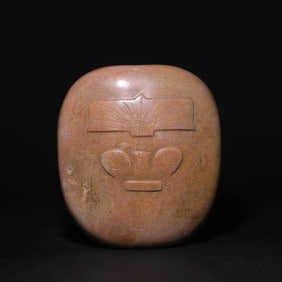 A Exquisite Archaic Jade Auspicious Beast Pattern Handheld Ornament