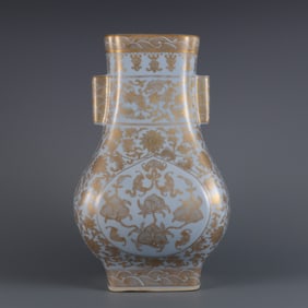 A Exquisite Sky Blue Glazed Painted Gold Bats and Peach Pattern Vase