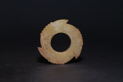 A Exquisite Archaic Jade Handheld Ornament
