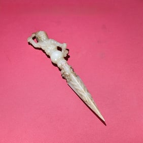 A Exquisite Hotan Jade Figure Ornament