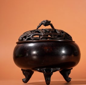 A Exquisite Red Copper Round Elephant-Leg Incense Burner