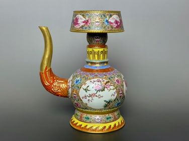 A Exquisite Enamel Flower and Bird Pattern Ewer