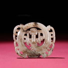 A Exquisite Hotan Jade Dragon Pattern Jade Pendant