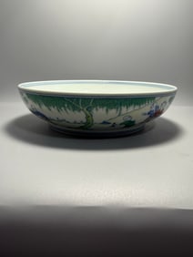 A Exquisite Blue and White Famille-Rose Figures Pattern Plate