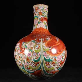 A Exquisite Famille-Rose Iron-Red Dragon Pattern Vase