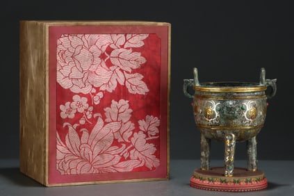 A Rare Gold and Silver-Inlaid Bronze Inlaid Gems Bronze Beast ears Censer