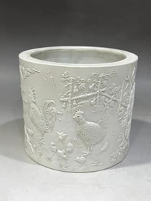 A Exquisite White Glaze Flower and Bird Pattern Brush Pot