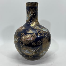 A Exquisite Jet Black Glaze Painted Gold Fish and Lotus Pattern Vase