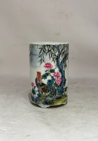 A Exquisite Famille-Rose Flower and Bird Pattern Brush Pot