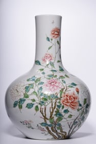 A Rare Famille-Rose Peony Pattern Vase