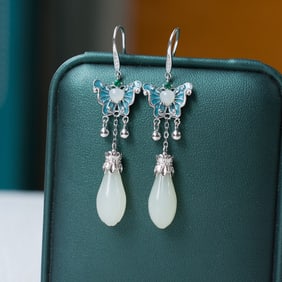 A pair of Exquisite  Silver Inlaid Hotan Jade Butterfly-shaped Earring