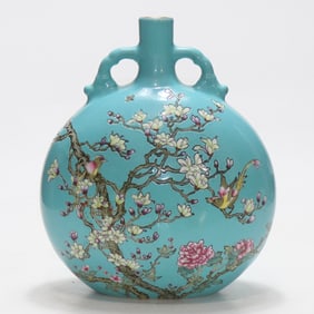 An Exquisite Famille-Rose Green Glazed Flower and Bird Pattern Double-Ears Vase