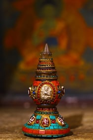 An Exquisite Crystal Inlaid Gems Pagoda