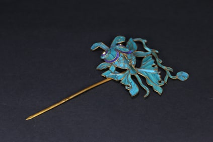 An Exquisite Gilt Silver Fish Pattern Hairpin
