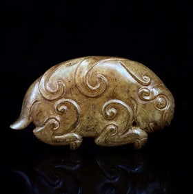 An Exquisite White Jade Auspicious Beast Ornament