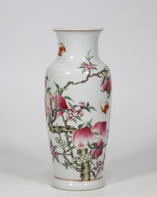 An Exquisite Famille-Rose Bats and Peach Pattern Vase