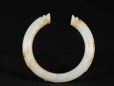 An Exquisite White Jade Bracelets