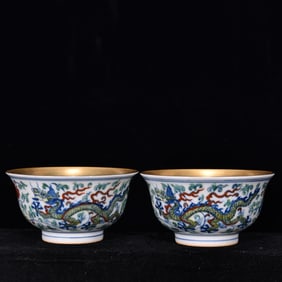An Exquisite Doucai Painted Gold Dragon Pattern Lotus Pattern Cup