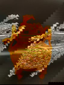 An Exquisite Gilt Bronze Bats and Peach Pattern Dragon Pattern Double-Ears Tripod Censer