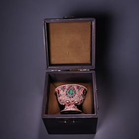 A Exquisite Filigree Inlaid Gems Bowl