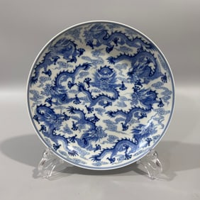 A Exquisite Blue and White Dragon Pattern Plate