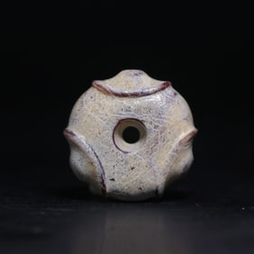 A Exquisite Archaic Jade Beast-Face Pattern Round Handheld Ornament