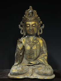 A Exquisite Gilt Bronze Avalokitesvara Buddha Statue
