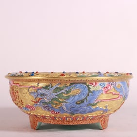 A Exquisite Famille-Rose Carved Gold Ground Dragon Pattern Tripod Brush Washer