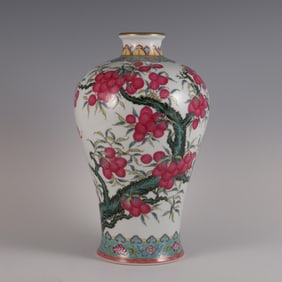 A Rare  Famille Rose Gilded Inscribed Lychee Pattern Vase