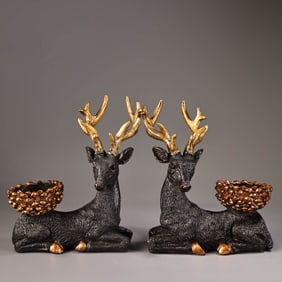 A pair of Exquisite Bronze Carved Painted Gold Deer Pattern Brush Washer