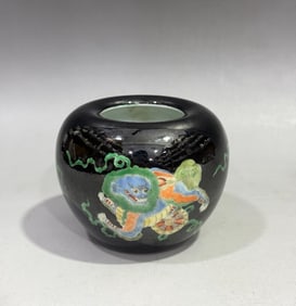 A Exquisite Ink Ground Wucai Kylin Pattern Apple-Shaped Brush Washer