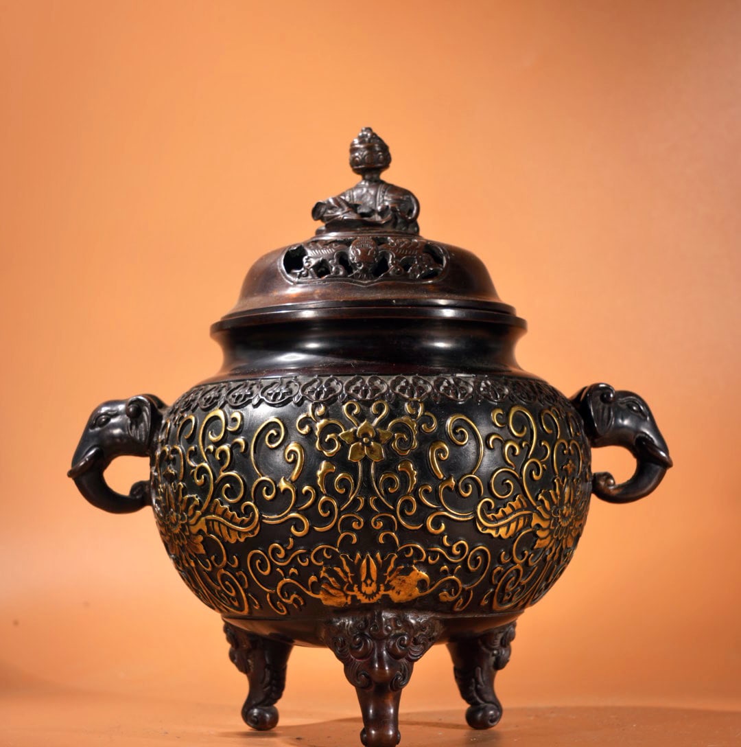 A Exquisite Red Copper Relief Lotus Pattern Gilt Elephant-Ear Censer (1 of 9)