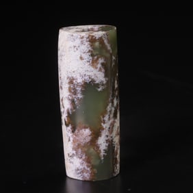 An Archaic Gaogu Jade Lezi