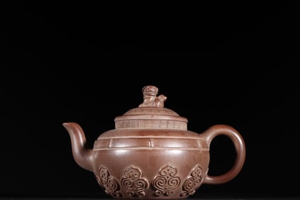 A Exquisite Purple Sands Lion and Auspicious Cloud Pattern Ewer