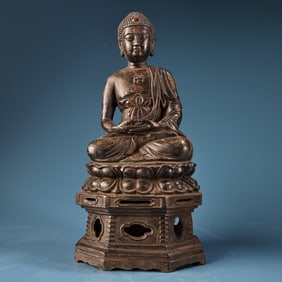 A Exquisite Bronze Carved Statue of Sakyamuni
