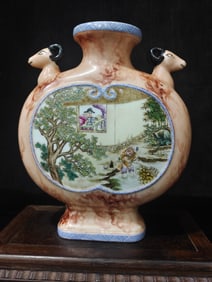 A Exquisite Imitation Wood Grain Glaze Famille-Rose Figures Pattern Vase