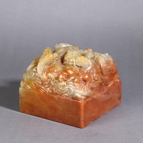 A Exquisite Shoushan Stone Dragon Pattern Seal