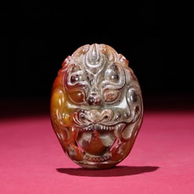 A Exquisite Hotan Jade Carved Beast Head Ornament