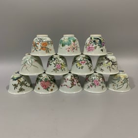 A Set of Exquisite Doucai Flower Pattern Cups
