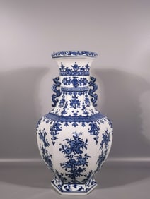 A Exquisite Blue and White Lotus Flower and Fruit Pattern Double-Ears Vase