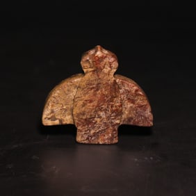 A Exquisite Archaic Jade Bird-Shaped Handheld Ornament