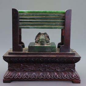 A Set of Exquisite Hetian Jade Jasper Book and Seal
