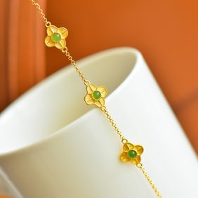 A Exquisite Silver Inlaid Jasper Clover-shaped Bracelet