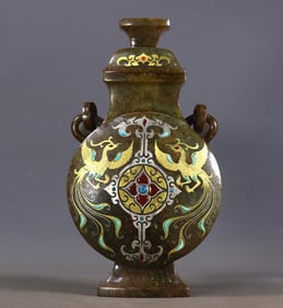 A Exquisite Hetian Jade Gold and Silver-Inlaid Lift Beam Vase